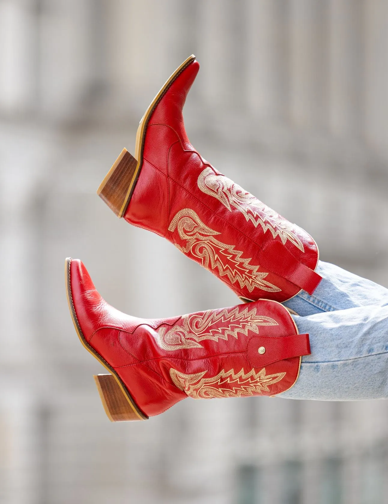 Loyal western cowboy boots in red leather women's shoes