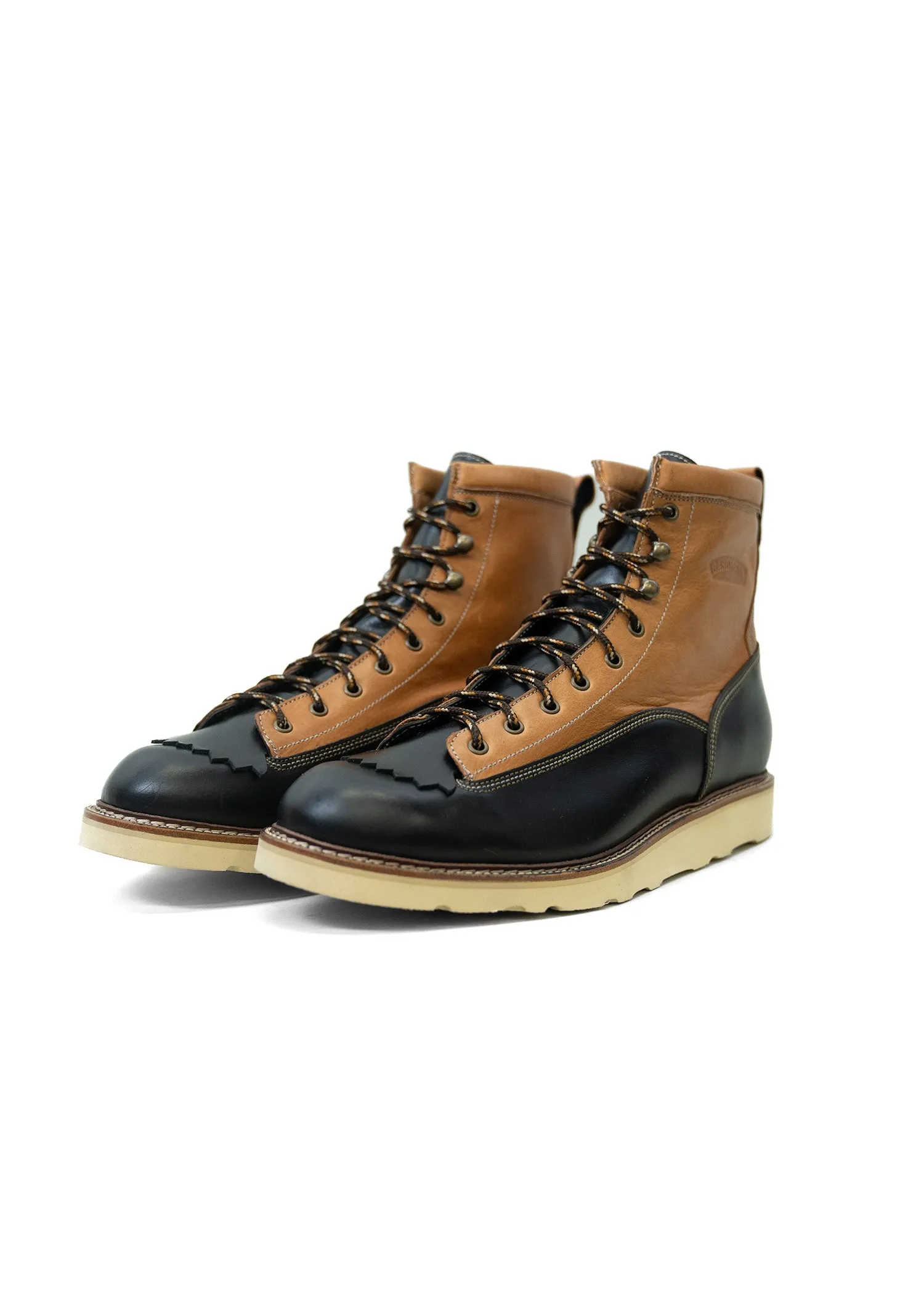 Sandmann Bozeman Boot in Black/Whiskey Cowhide