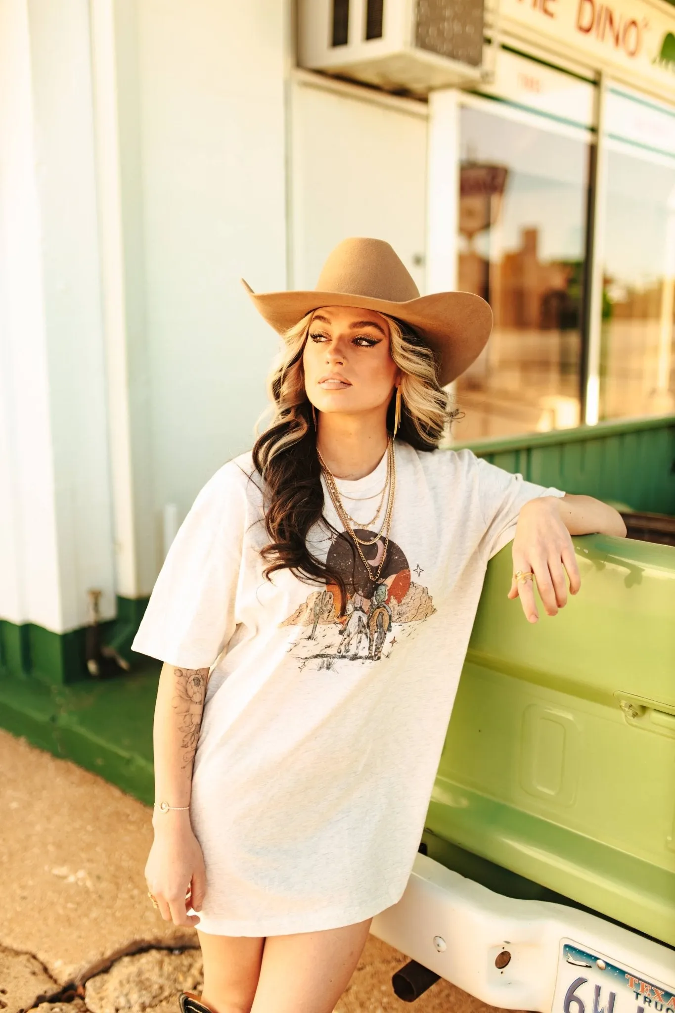 Western Desert Sunset Graphic Tee